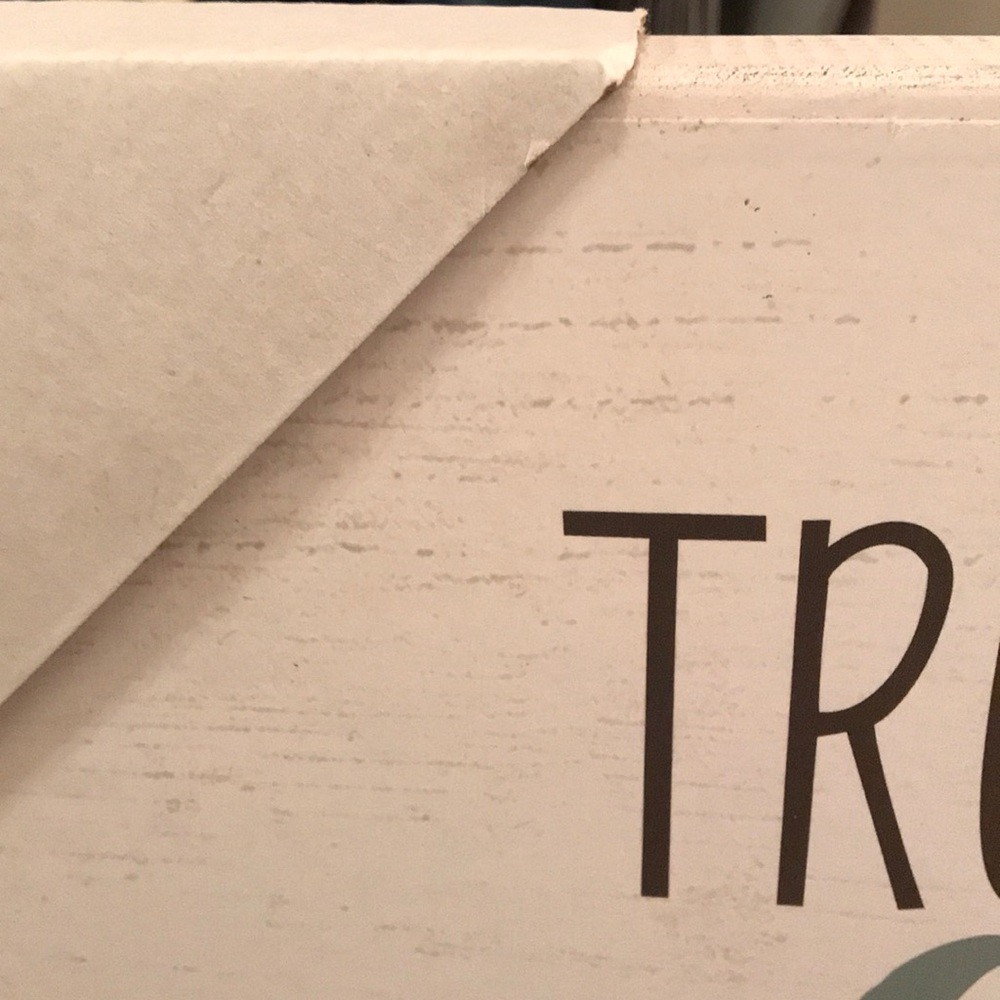 Canvas - Picture 3 of 4